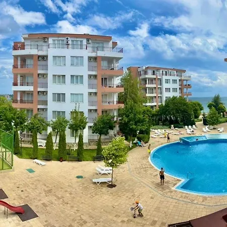 Riviera Fort Beach, Bulgaria דירה